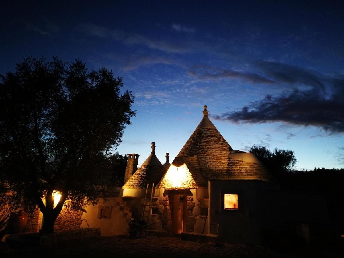 Trulli Il Geco Sognante Villa Ceglie Messapica Exterior photo